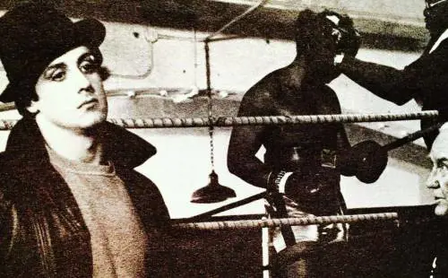 Sylvester Stallone nelle foto di scena di Rocky