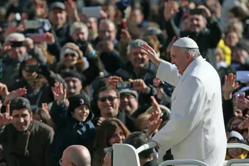 Padre Pio, 80mila in piazza San Pietro per l'ostensione del santo di Pietralcina