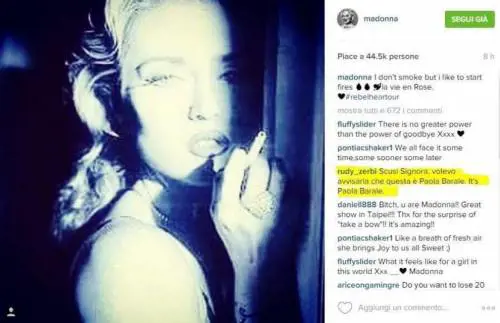Madonna, gaffe social. La donna nella foto non è lei