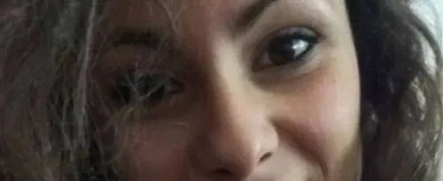 Lasciata dal ragazzo cerca di uccidersi con l'acido