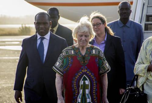 Libera australiana rapita in Burkina. Ma al-Qaida ha ancora il marito