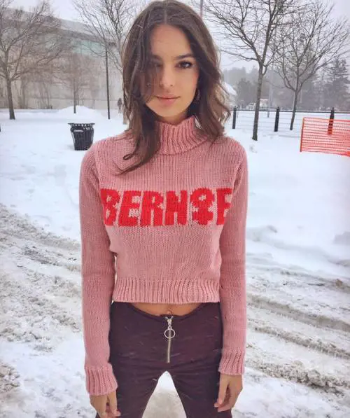 Emily Ratajkowski si schiera con Bernie Sanders