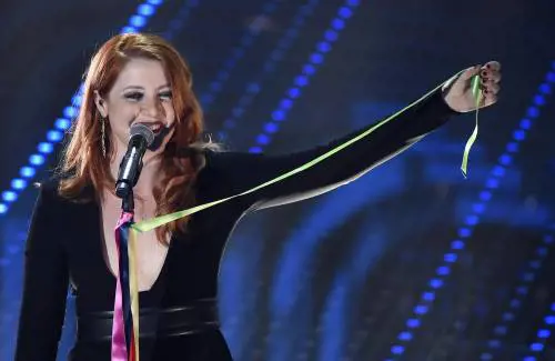 Rai difende Sanremo pro-gay: "I nastri? Una scelta opportuna"