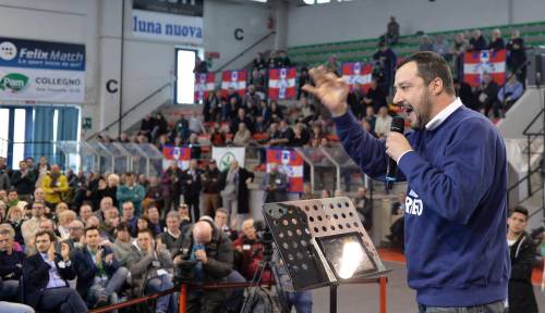Salvini: "Renzi e Mattarella o sono matti o sono complici"