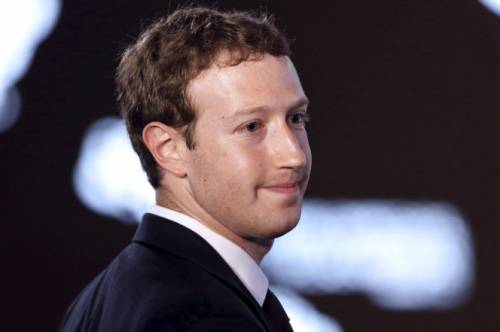Zuckerberg incita il web ​a scendere in piazza