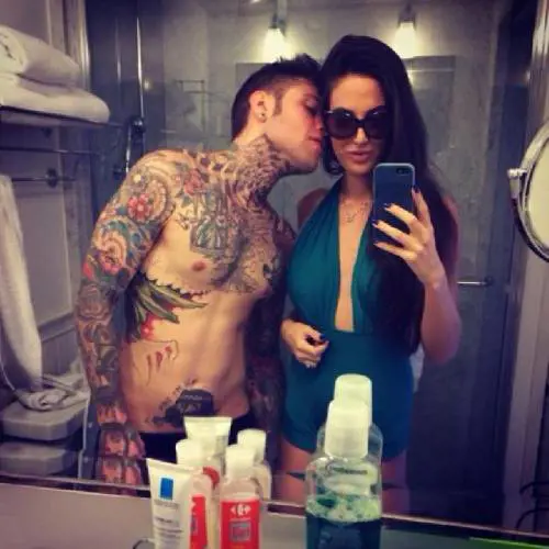 Fedez e lo smacco a San Valentino: "Torna single"