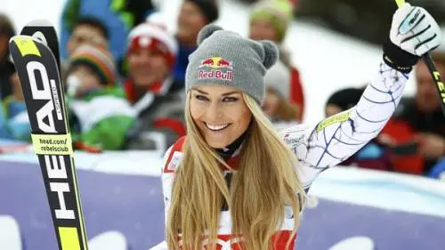 Sci, brutta caduta per Lindsey Vonn al supergigante di Soldeu