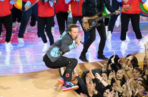 Festival di Glastonbury 2016: spunta una petizione contro i Coldplay