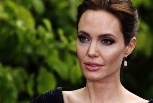 Angelina Jolie: "Non avrei creduto di diventare madre"