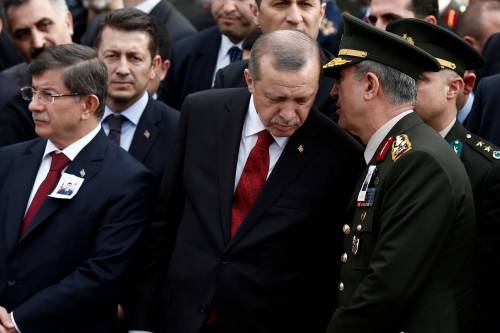 Turchia, l'esercito collaborò con Isis