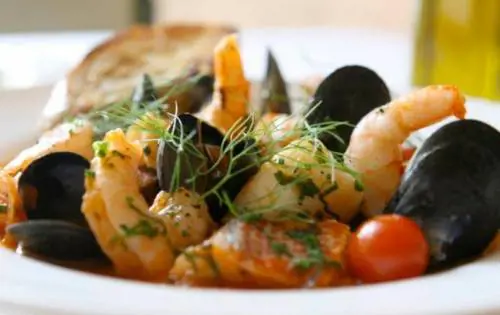 Una bandiera della cucina livornese: il Cacciucco