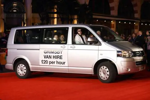 Il red carpet trash di Sacha Baron Cohen: le foto