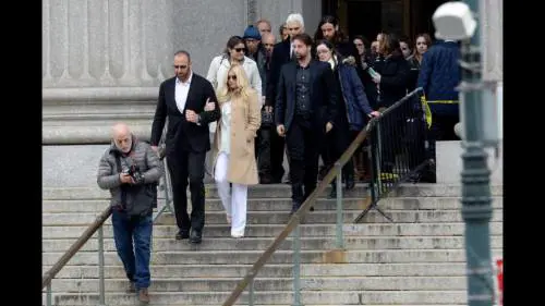 L'appello di Kesha alle donne: "Se subite abusi, parlate"