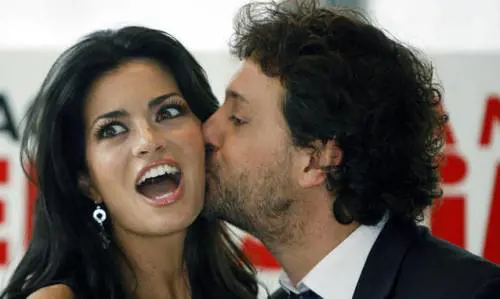 Leonardo Pieraccioni corteggia Laura Torrisi su Facebook