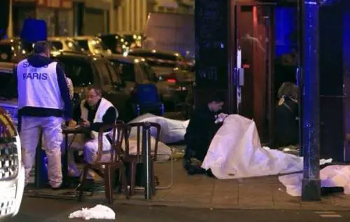 Attentati a Parigi (foto d'archivio)