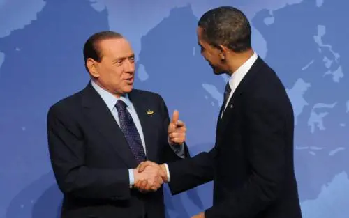 Tra leader senza formalità la sua politica del sorriso ha messo l'Italia al centro 