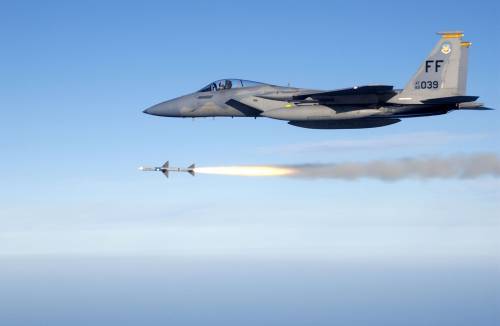 Tensione Israele-Qatar per fornitura degli F15