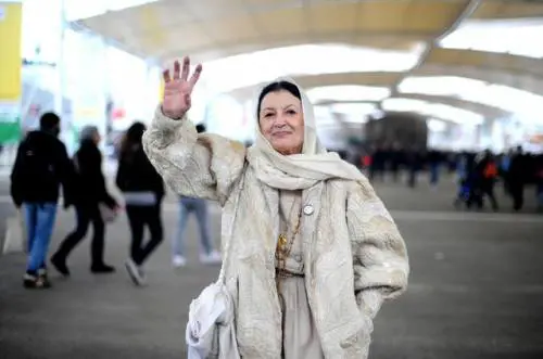 Carla Fracci imita Virginia Raffaele a Domenica Live