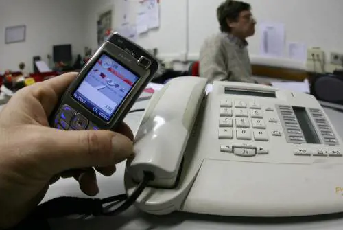 Occhio a telefono e mail. Ecco le nuove truffe 