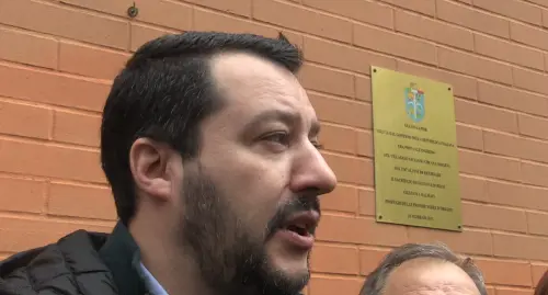 "I profughi delle foibe non stupravano come i migranti di oggi"