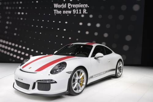Porsche 911 R: tutta la purezza di 500 CV aspirati