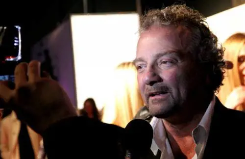 Veronesi attacca Salvini: "Pericoloso, lascio Roma"