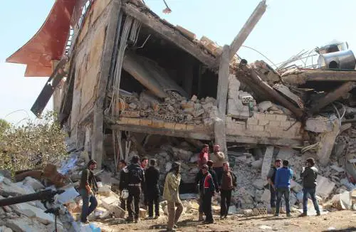 Siria, denuncia di Amnesty: "Raid deliberati sugli ospedali"