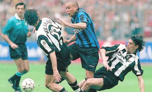 Ronaldo: "Non mi piace il gioco del Cholo e tiferò il Real Madrid"