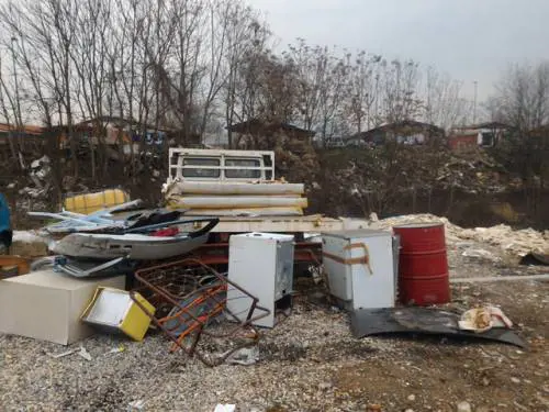 Il campo rom di Renzi