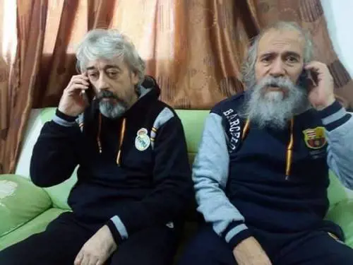 I dubbi sugli ostaggi salvati: "Perché liberi 24 ore dopo?" 