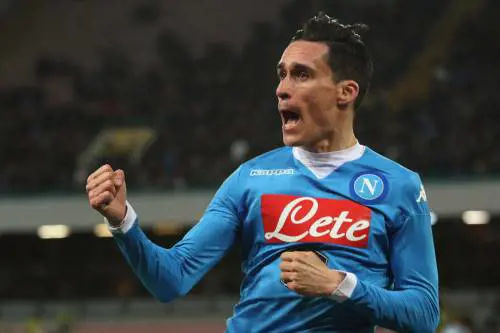 Serie A, il Napoli torna alla vittoria e sale in vetta alla classifica