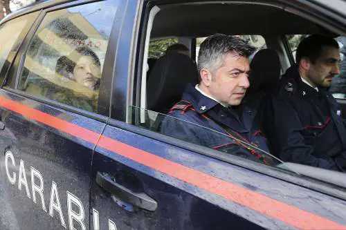 Maddaloni, tangenti sui rifiuti: manette a sindaco e assessore