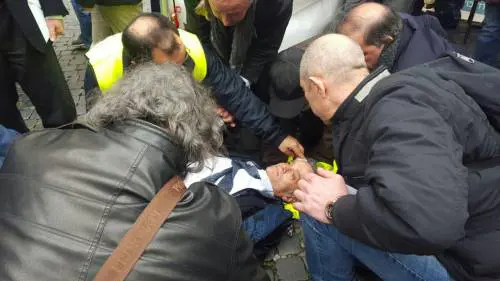 Malore per il segretario del Sap Gianni Tonelli