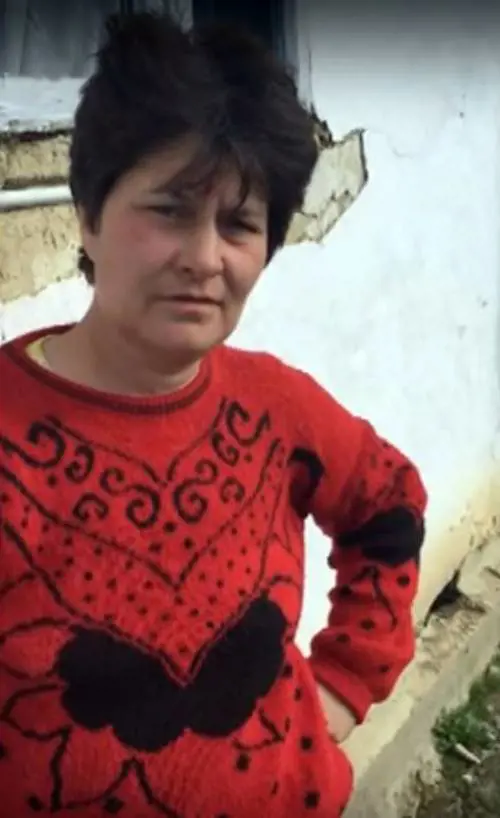 Romania, il marito non vuole pulire. Litigano e lei gli strappa il testicolo
