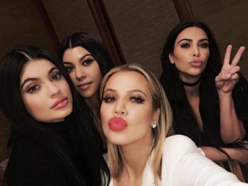 Le "sexy" rivelazioni di Khloe Kardashian
