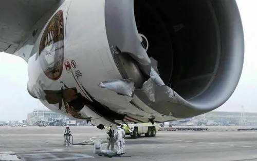 Cile, danneggiato in aeroporto l'aereo degli Iron Maiden