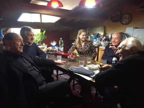 Abbraccio a Pannella, vecchio leone malato