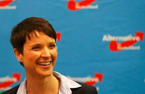 Petry, ecco chi è l'anti-Merkel