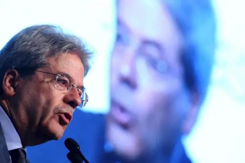Così i comitati della Farnesina tifano per il Sì (coi soldi nostri)