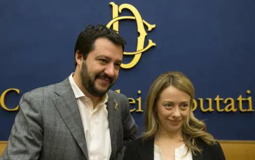 Salvini e Meloni spingono Forza Italia verso il centro
