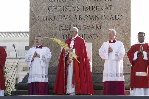 Papa Francesco: "Assumersi la responsabilità di fronte al destino dei migranti"