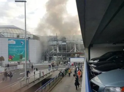 Bruxelles, il tassista rivela: "Ho accompagnato i terroristi"
