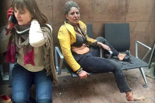Nidhi, hostess indiana ​sopravvissuta all'attacco jihadista