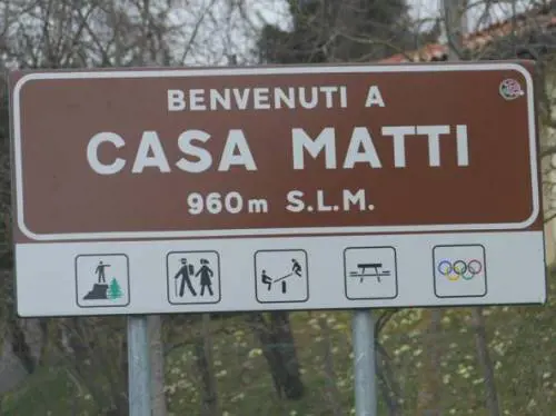 Un paesino di venticinque abitanti è stato invaso dai profughi