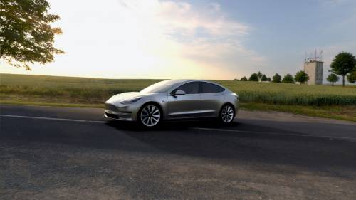 Tesla Model 3, svelata la "elettrica" popolare