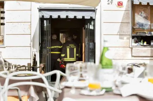 Esplosione nel centro storico di Roma