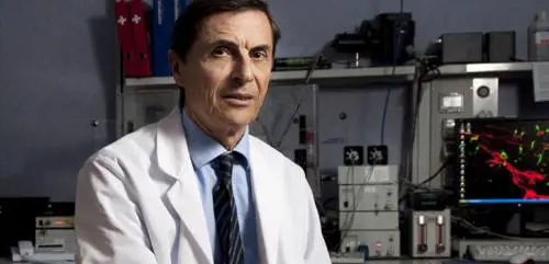 "Gli amori della mia vita? Moglie, figli e... virus"