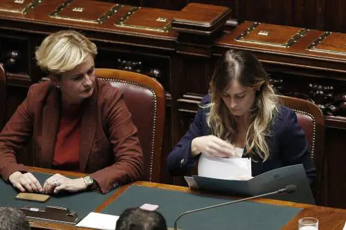 Inchiesta su appalti e petrolio: magistrati a Roma per sentire la Boschi