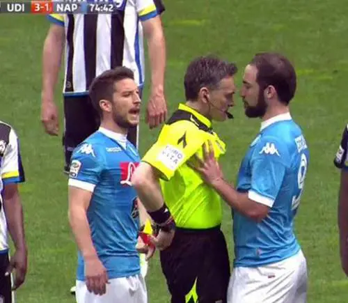Stangata per Higuain: ​4 giornate di squalifica