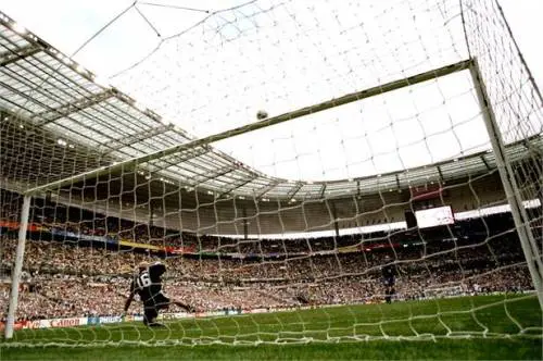 Gigi Di Biagio: "Chiedevo sempre scusa a Cesare per quel rigore a Francia '98"
